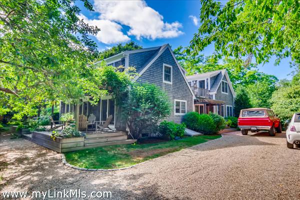 653 Edgartown Road