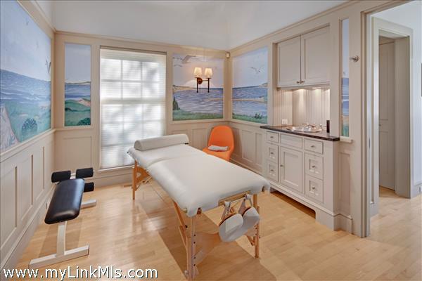 Massage room in pool house