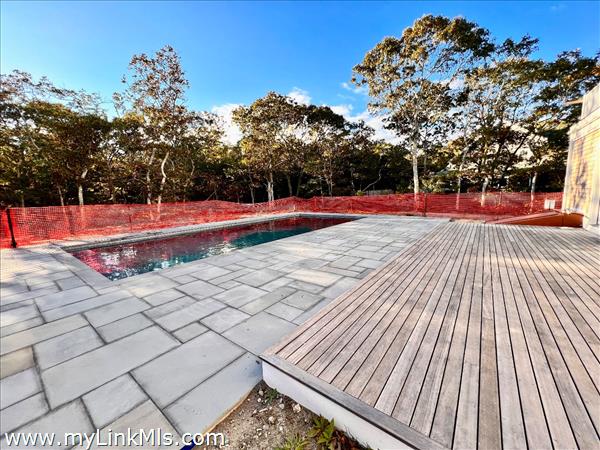Actual House - Deck with Swimming Pool