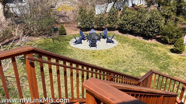 Deck off 4th bedroom