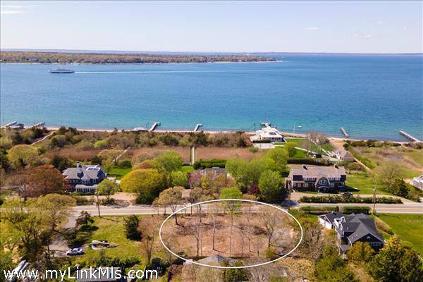corner lot circle estimates lot area showing proximity to the ocean