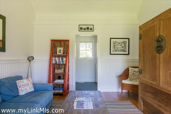 Living room and kitchenette in guest house