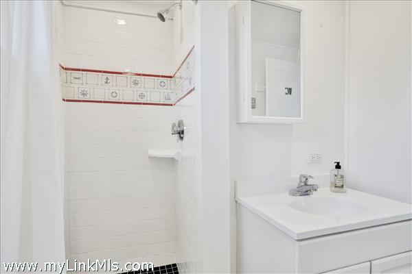 Guest cottage bath