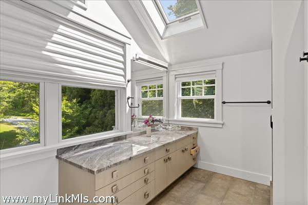 Bathroom #5