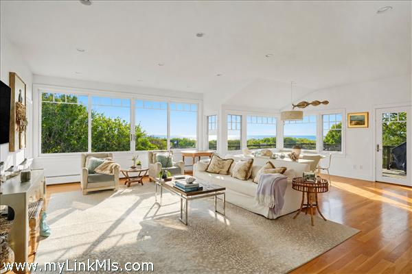 Open floor plan with panoramic  views