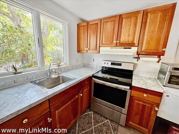 Kitchen renovated in 2023