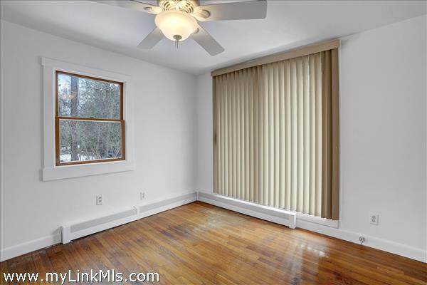 Main House Bedroom 1