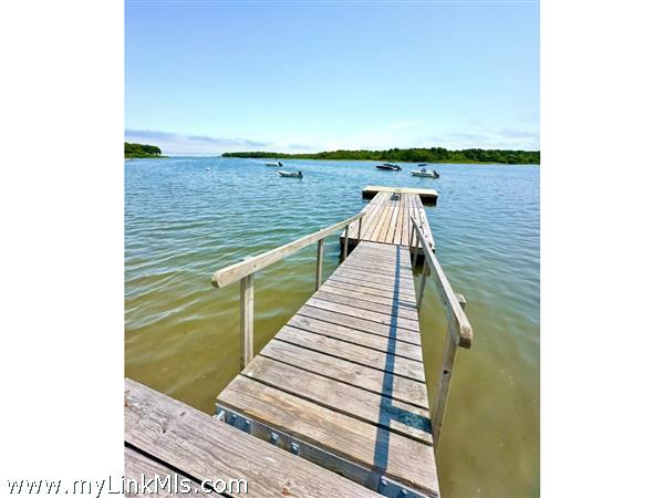 Private Saltwater Floating Dock access.