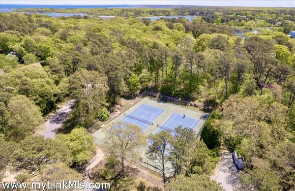 Tennis Courts and Pickleball
