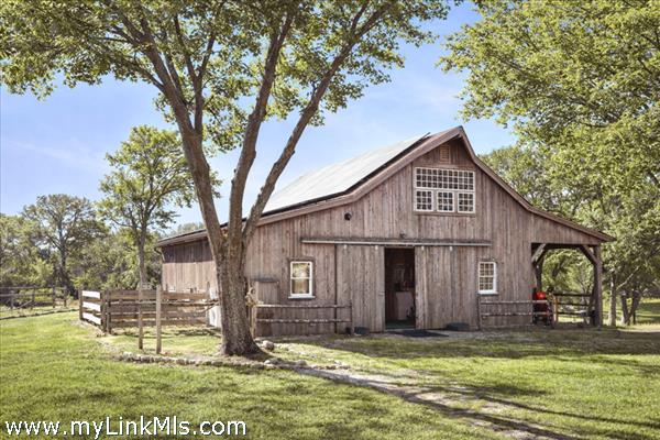 Barn