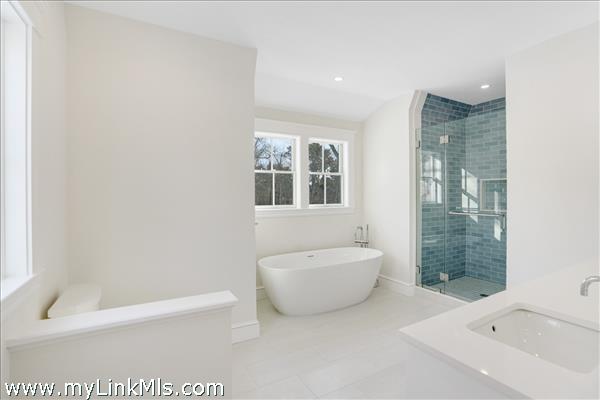 2nd floor primary suite bath
