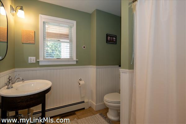 Main floor full bathroom.