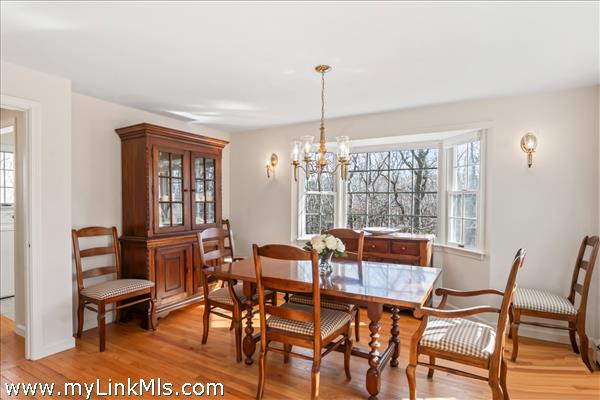 Formal dining room