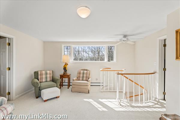 3rd Floor loft lounge