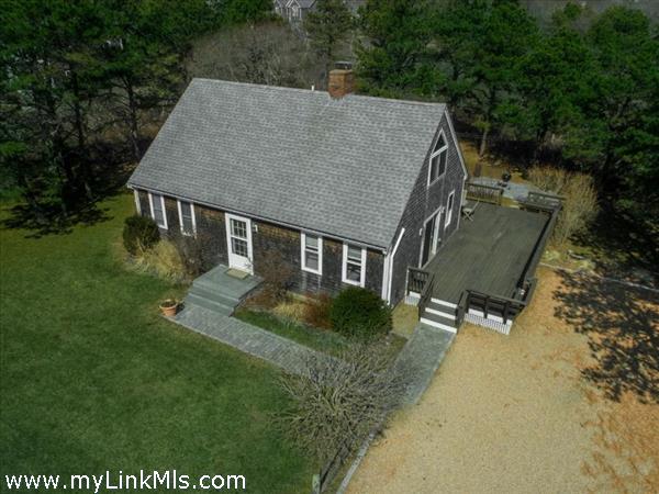 21 Schoolhouse Road