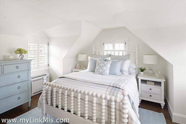 Guest House Bedroom #8