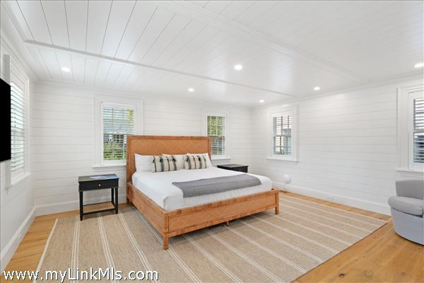 First floor bedroom suite