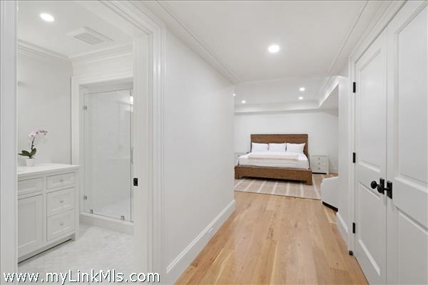 Lower level bedroom suite