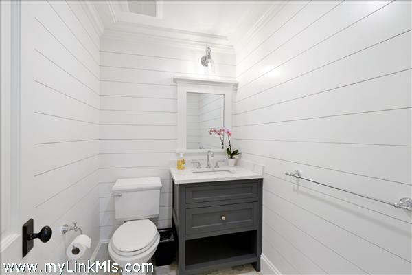 Powder room
