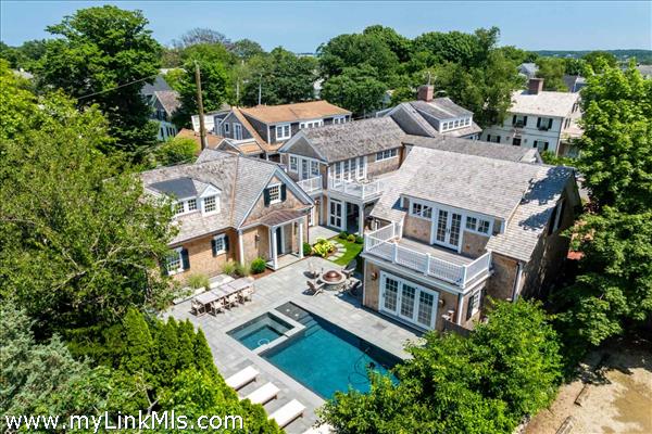 56 North Summer Street