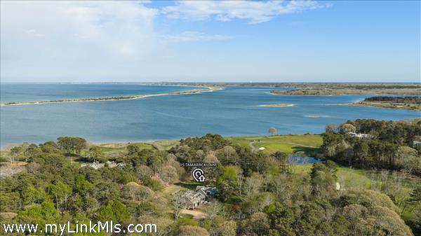 Stunning 3.7 acres in Farm Neck Golf Club