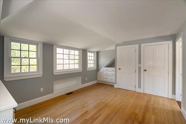Primary suite with built-ins