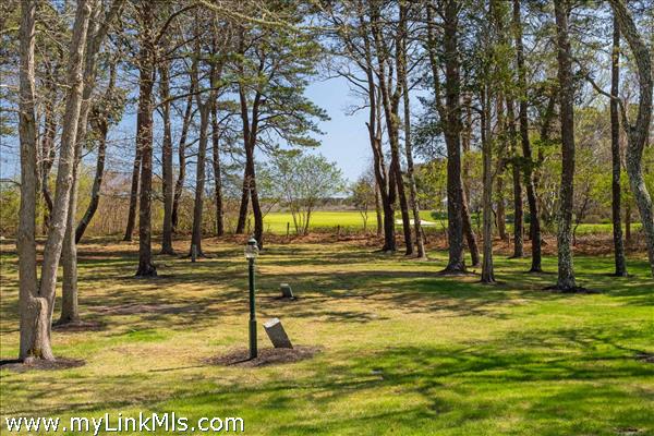 ...direct access to the 7th fairway
