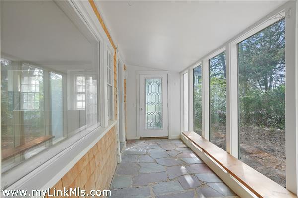 Sun porch
