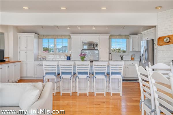 Open kitchen with large island with ample seating
