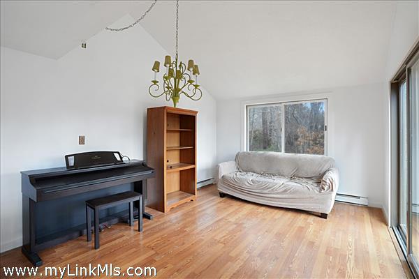 Dining / Living Room