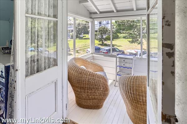 Private screened porch