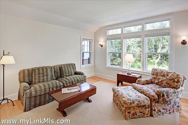 Bedroom Near Kitchen