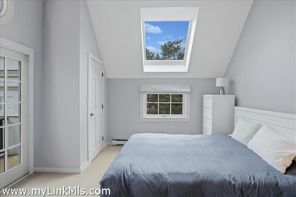 2nd level bedroom (2)