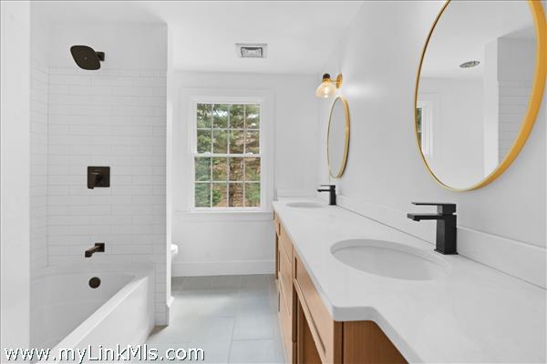 Second bathroom upstairs.