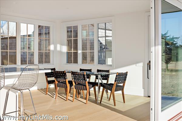 The Farmhouse Eat-In Kitchen