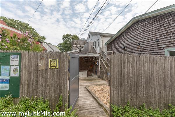 Access off Fisk Avenue - ideal for unloading