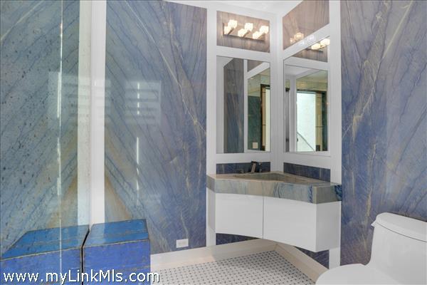 Powder room