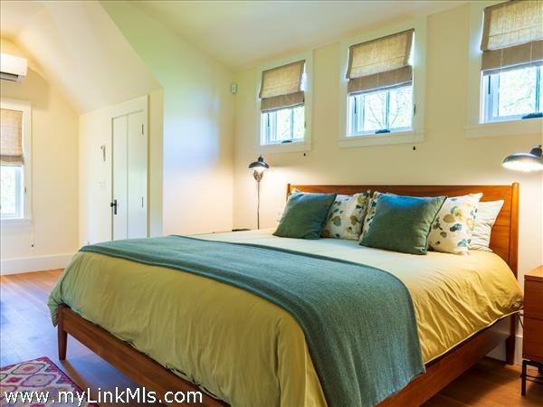 Detached bedroom over the two car garage