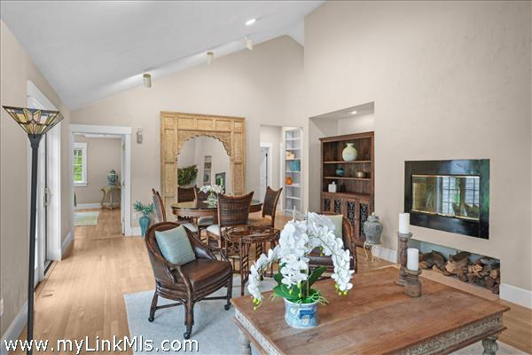 Open living/dining room