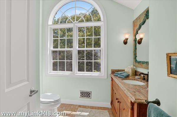 2nd level powder room