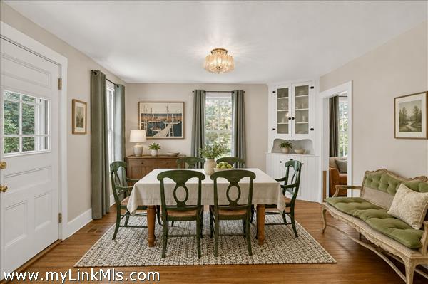 Spacious dining room