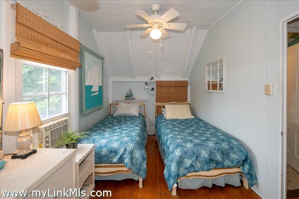 Comfortable bedoom with lots of sunshine