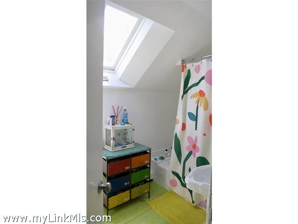 upstairs bathroom