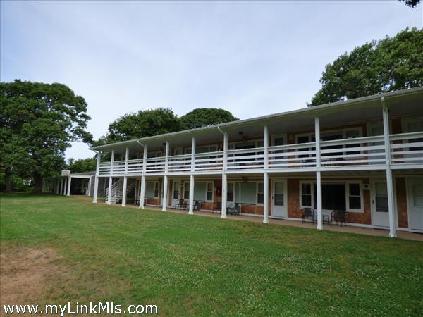 Building D.  D17 is on the 2nd floor. Unit is 2nd from the left end of the building.