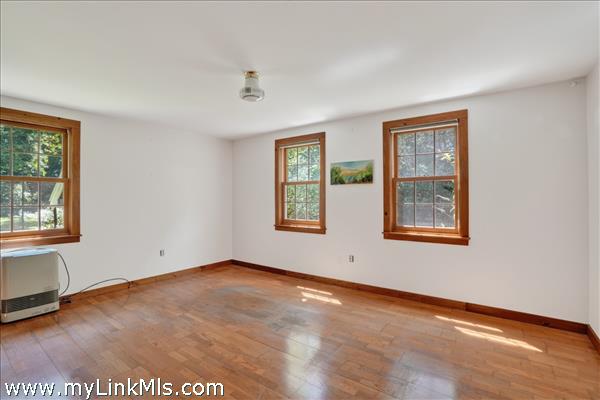 Sunny 1st floor bedroom