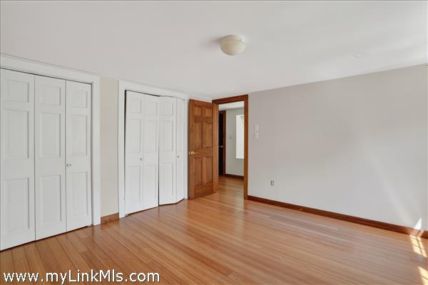 Spacious 2nd floor bedroom