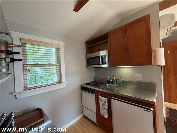 Electric Stove, Microwave and refrigerator and freezer
