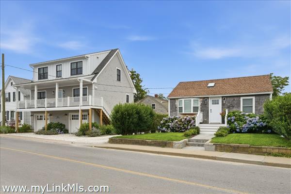 29 and 33 Lagoon Pond Road
