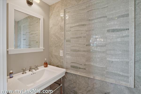 2nd Floor Half Bath