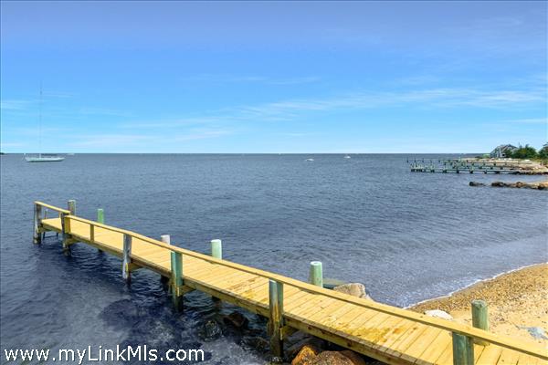 Dock